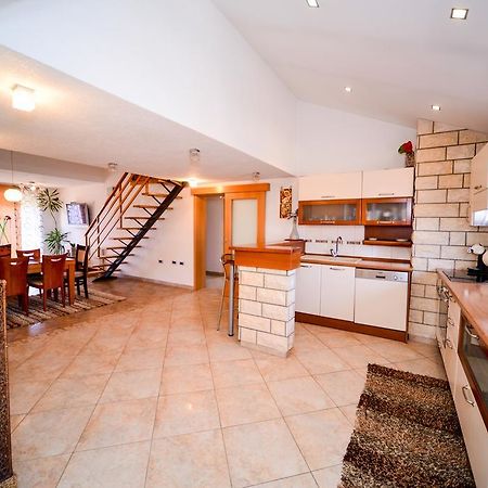 Apartman Ksenija Zadar Bagian luar foto