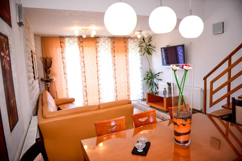 Apartman Ksenija Zadar Bagian luar foto