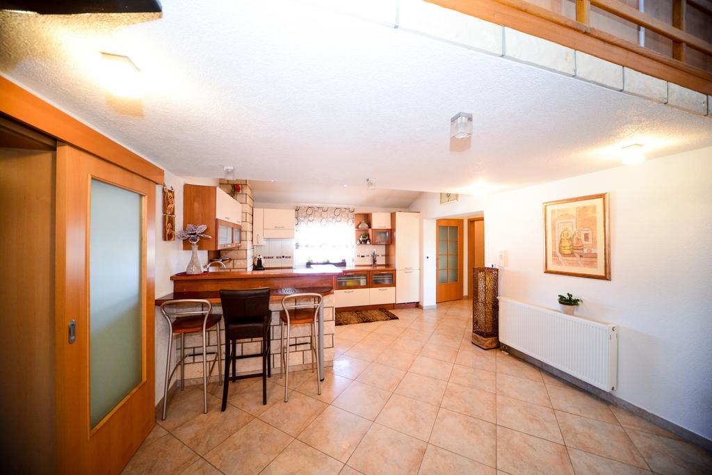 Apartman Ksenija Zadar Bagian luar foto