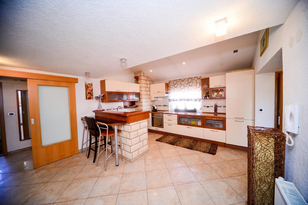 Apartman Ksenija Zadar Bagian luar foto